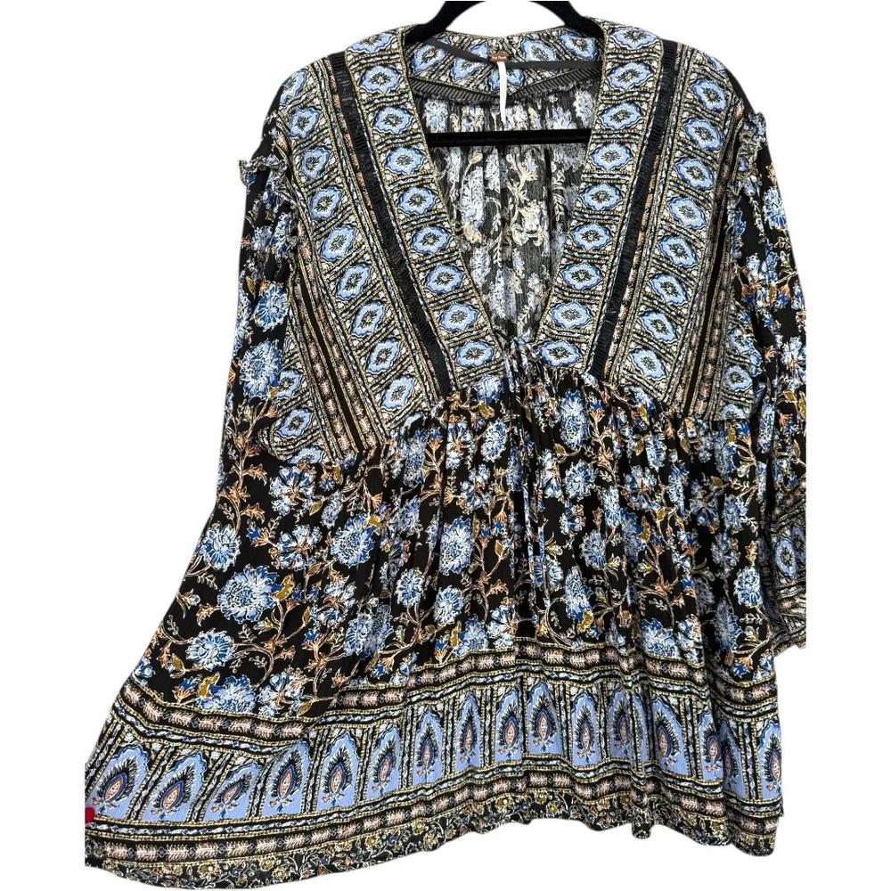Free People Moonlight Dance‎ Floral Bell Sleeve Boho Tunic Top Blue Size Small